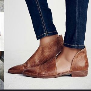 Brown leather flats, pointed toe